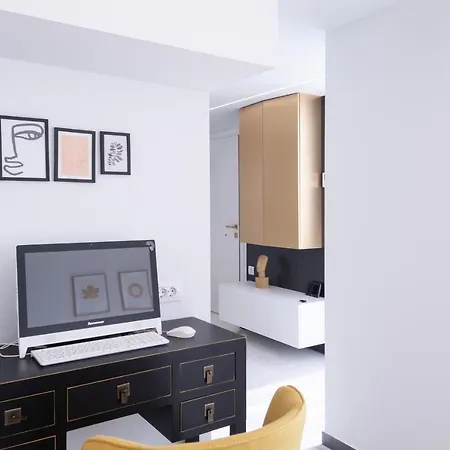 H Experience Spectacular Rooftop Loft Candia